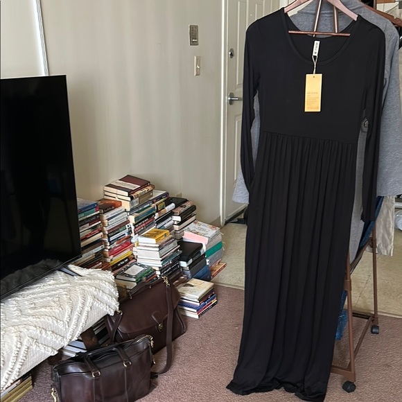 Casual Versatile Black Maxi Dress Size M - Picture 1 of 8